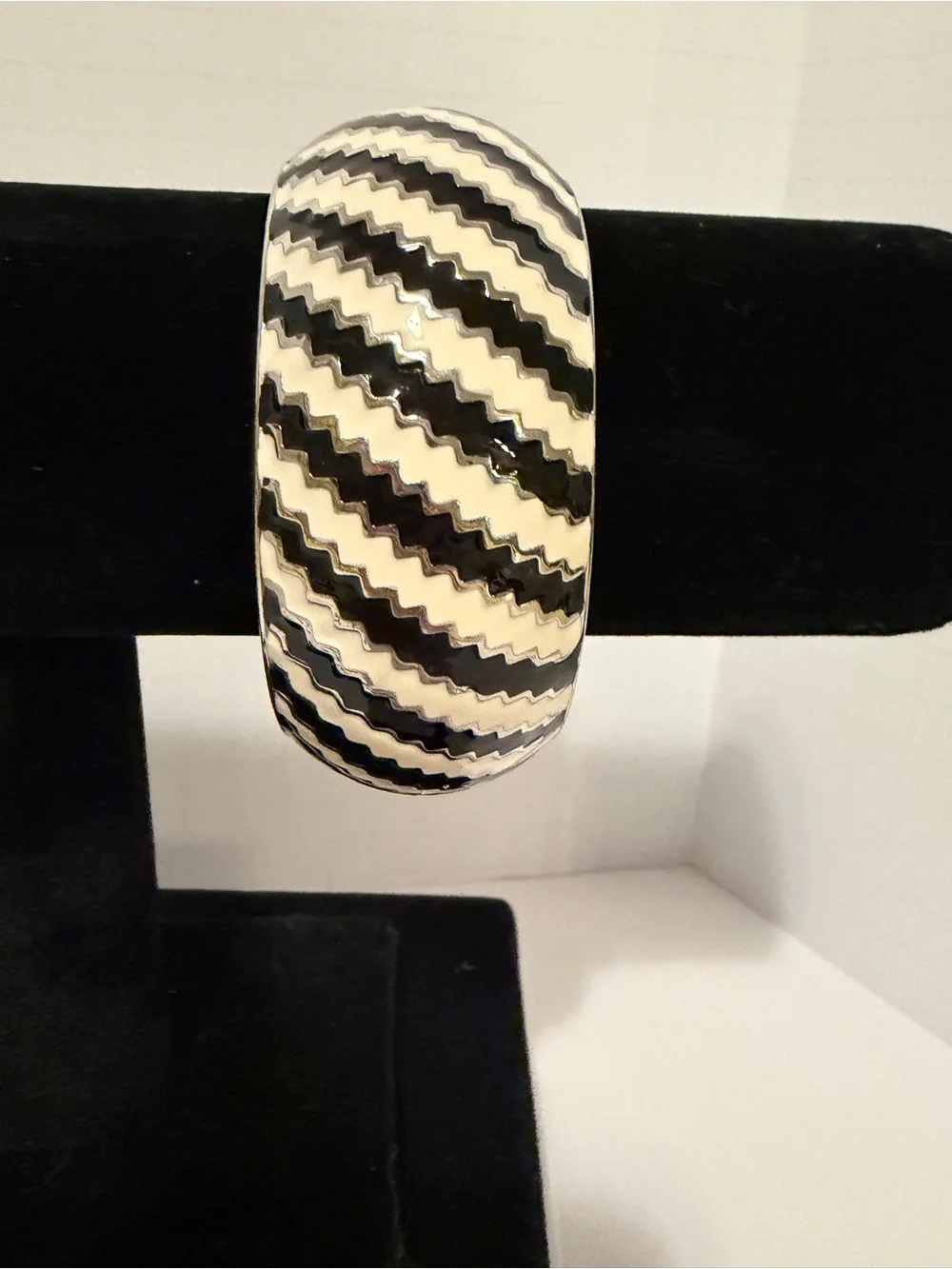 Black and White Striped Enamel Clamper Bracelet Silvertone Wide Oversized